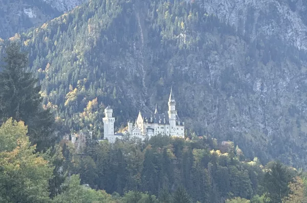 Unterwegs ein Blick auf Neuschwanstein